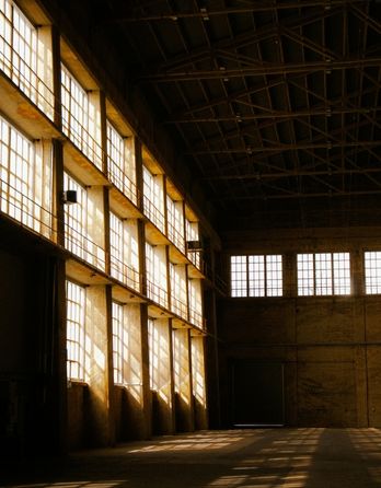Real estate warehouse TL