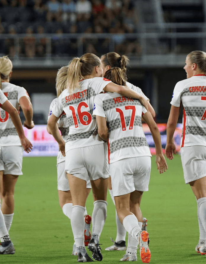 Womans football   article sidebar 1