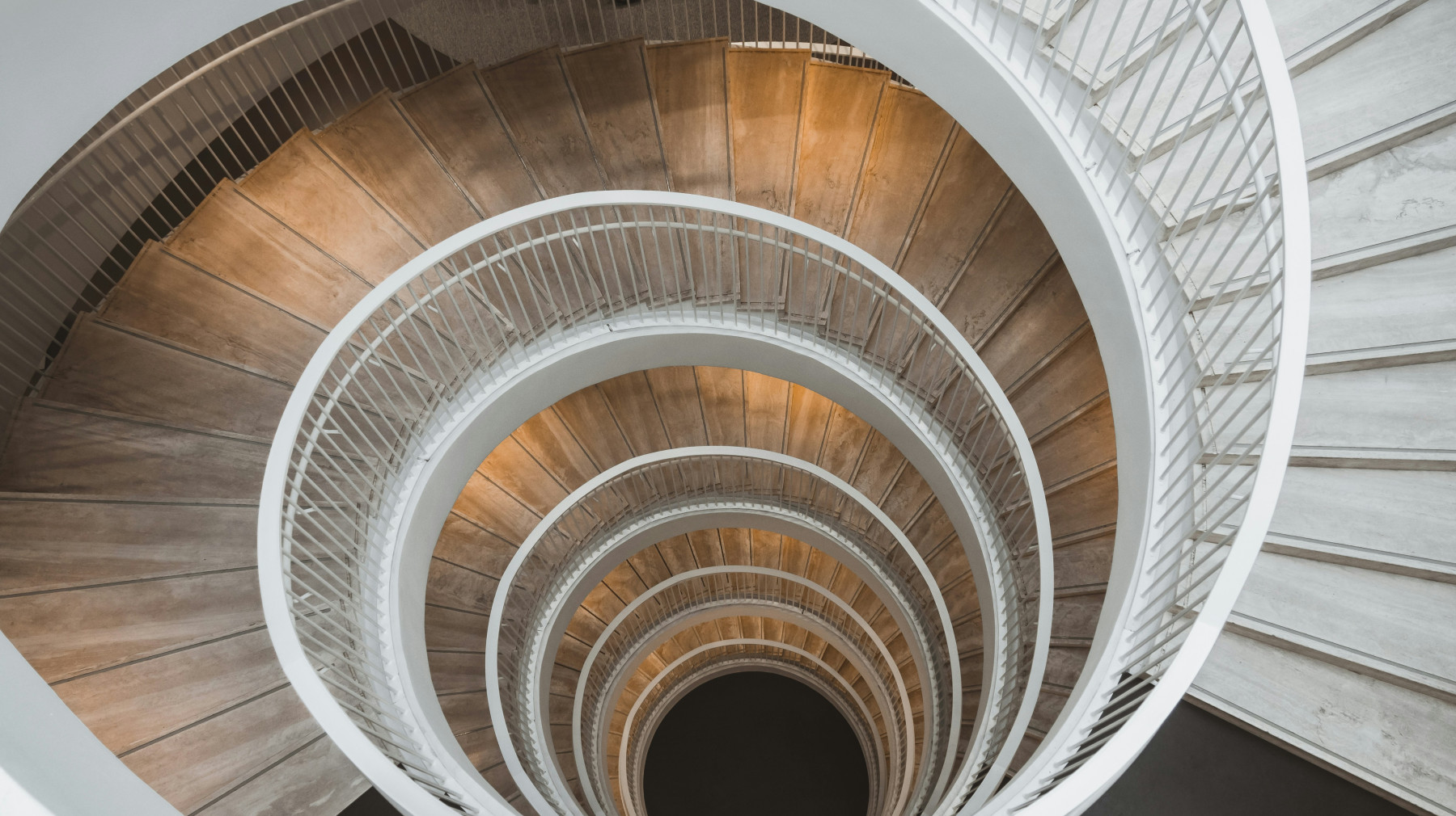 natalya letunova nJ07EiRkMUY unsplash