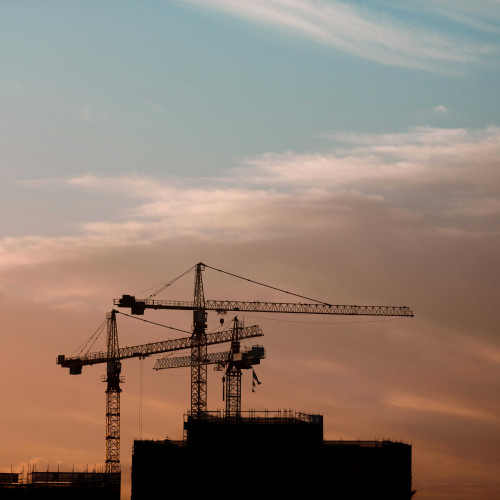 construction project cranes