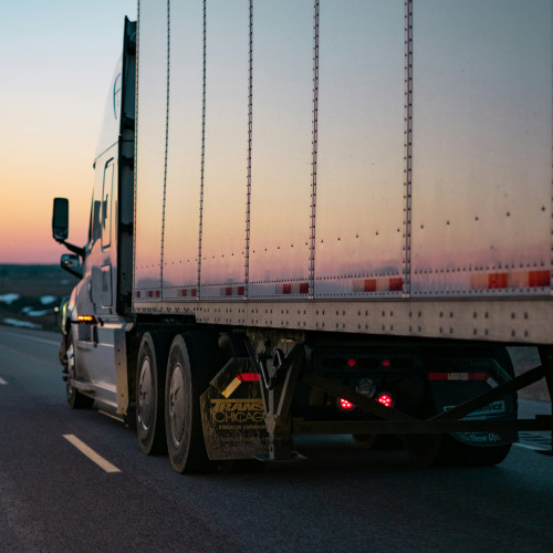 Cargo and stock through put lorry web