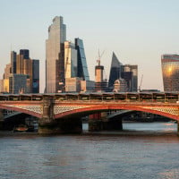 UK Financial Institutions Insurance