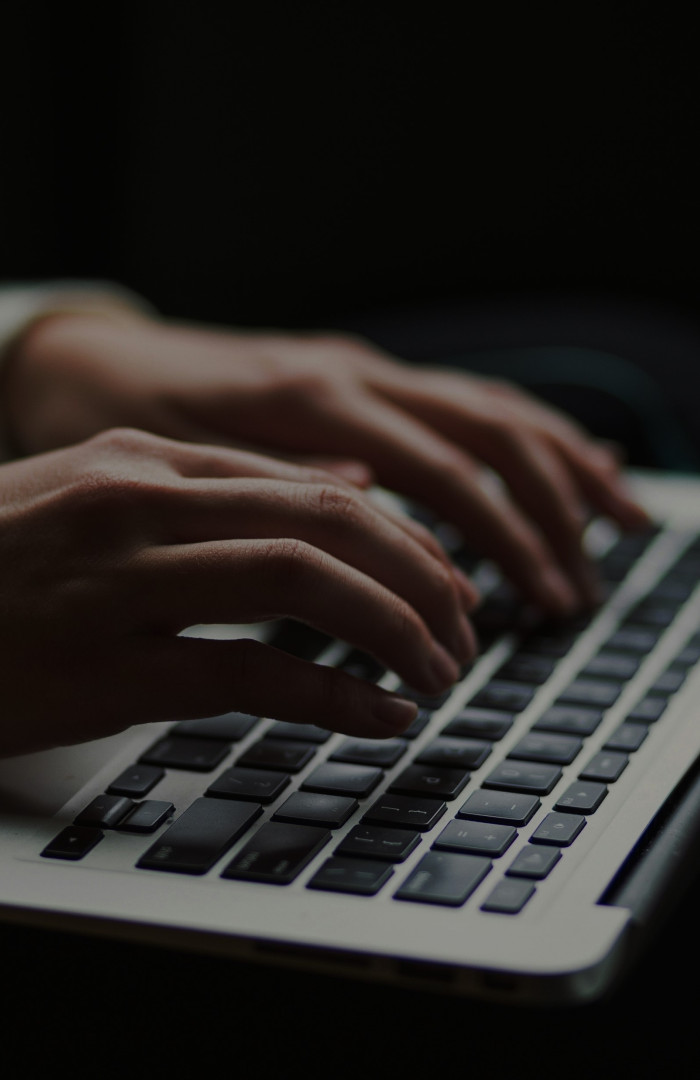 typing web dark