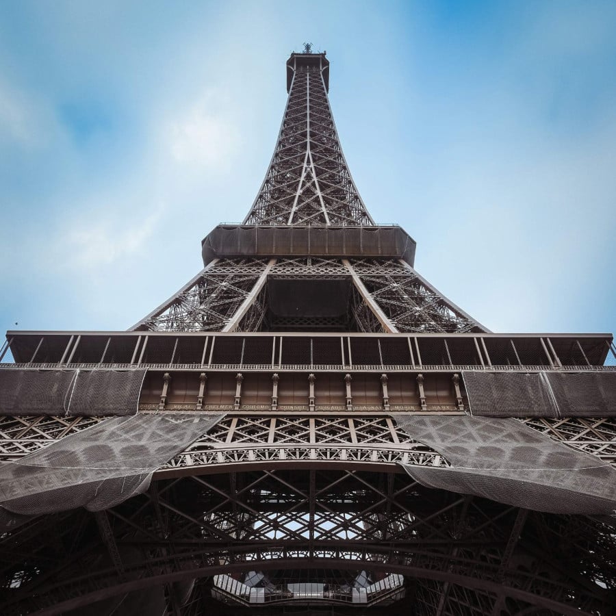 International reach Europe Paris